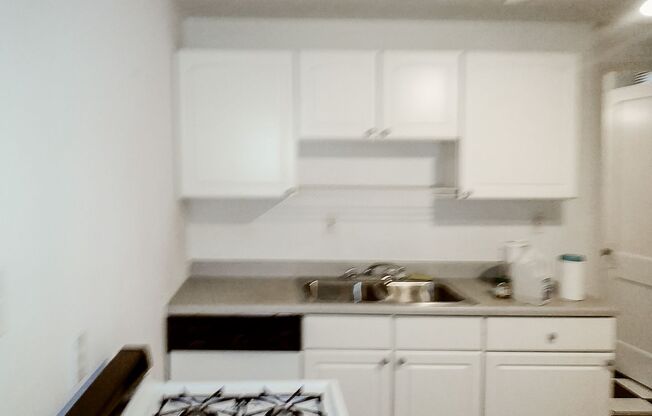 1 bed, 1 bath, 710 sqft, $1,775, Unit 1942-1