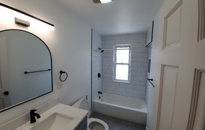 12 SILLOWAY ST