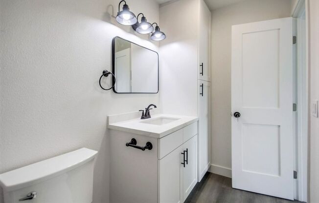 1 bed, 1 bath, 576 sqft, $2,495, Unit 11