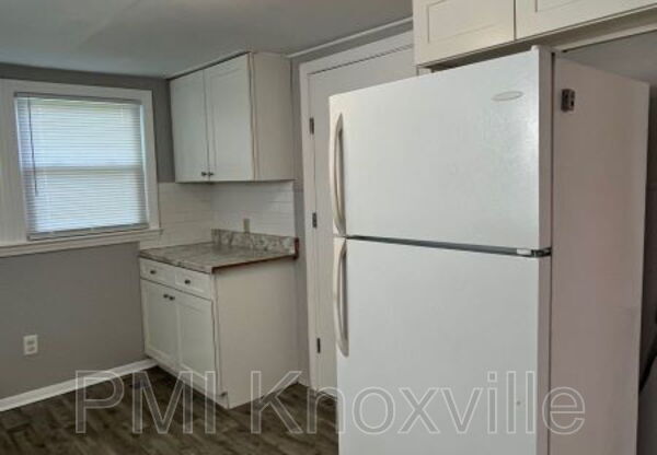 3089 WASHINGTON PIKE