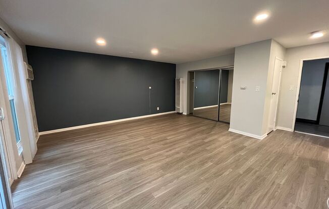 Studio, 1 bath, 650 sqft, $1,848, Unit 105