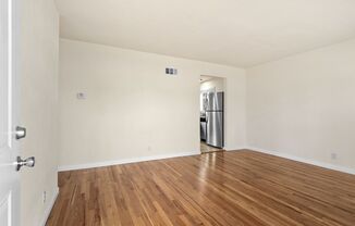 2 beds, 1 bath, $1,495