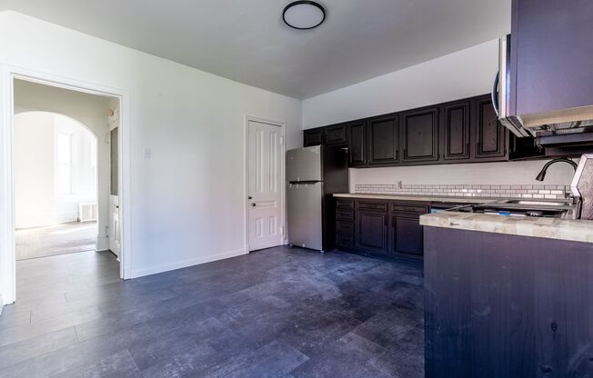 1 bed, 1 bath, $1,099, Unit Apt. 1