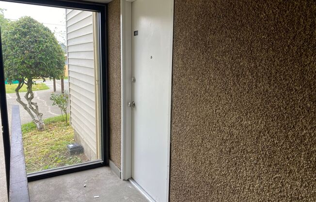 1 bed, 1 bath, 491 sqft, $1,075, Unit Unit 115