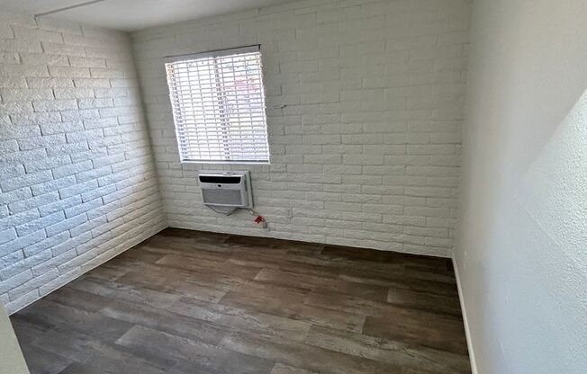 2 beds, 1 bath, 615 sqft, $1,225, Unit 207B