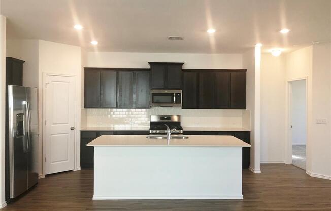 210 CRYSTAL RIV RD