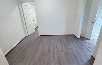 1 bed, 1 bath, 650 sqft, $825, Unit Apt D