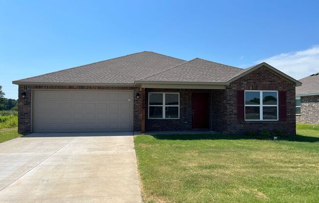 1/2 OFF FIRST MONTHS RENT!! Beautiful Newly Built Home-Carley Crossings