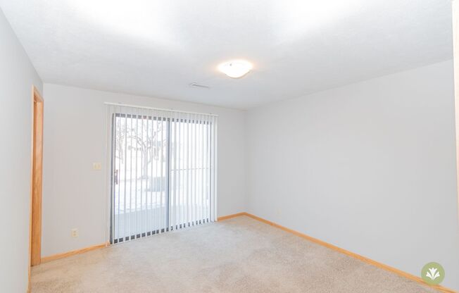 2 beds, 2.5 baths, 1,307 sqft, $1,870, Unit R-89