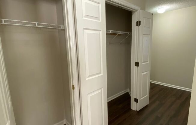 2 beds, 2 baths, 1,270 sqft, $1,375, Unit 2718-1