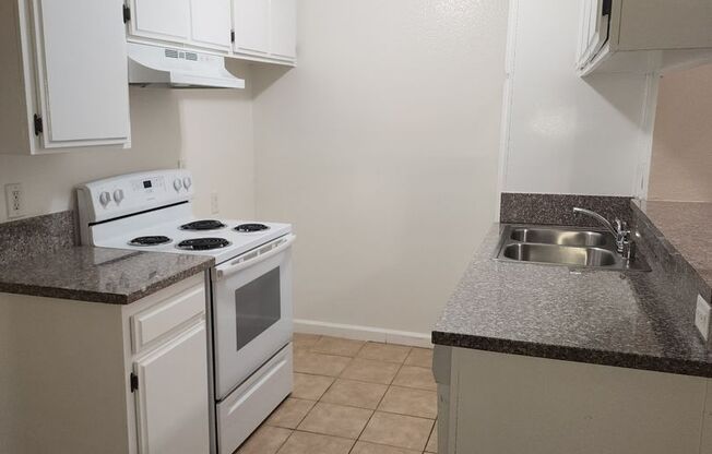 1 bed, 1 bath, 575 sqft, $1,800, Unit # 114