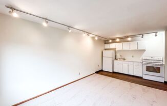 2 beds, 1.5 baths, 750 sqft, $1,250, Unit 107