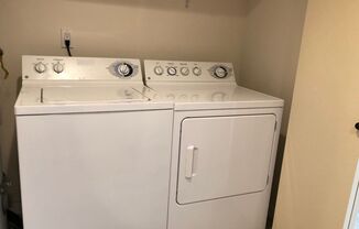 Mercer Manor Apartments