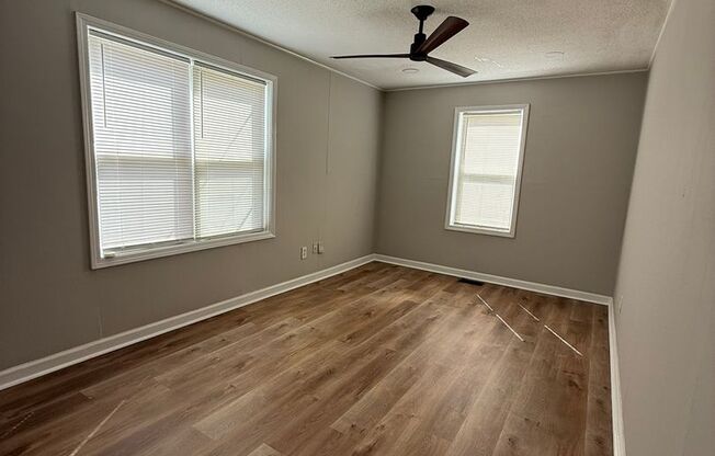 2 bedroom 1 bath single family home