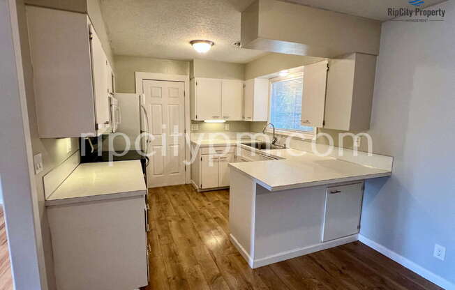 1419 NE CORNELL RD
