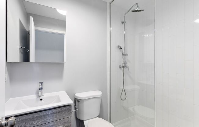 1 bed, 1 bath, 351 sqft, $1,695, Unit 710