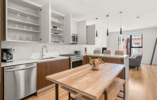 1 bed, 1 bath, 623 sqft, $3,400, Unit 505