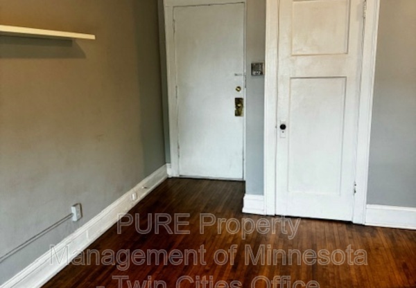 1 bed, 1 bath, 650 sqft, $900