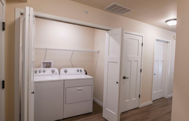 2 beds, 2 baths, 1,103 sqft, $1,880, Unit RT 7250-02