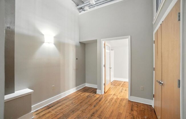 1 bed, 1 bath, 943 sqft, $1,424, Unit 3301-103