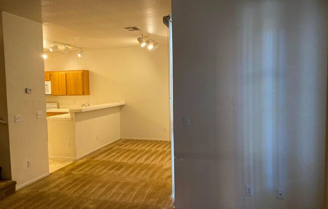 2 beds, 2.5 baths, $1,775, Unit # 1012
