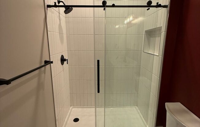 1 bed, 1 bath, 800 sqft, $1,500, Unit 104