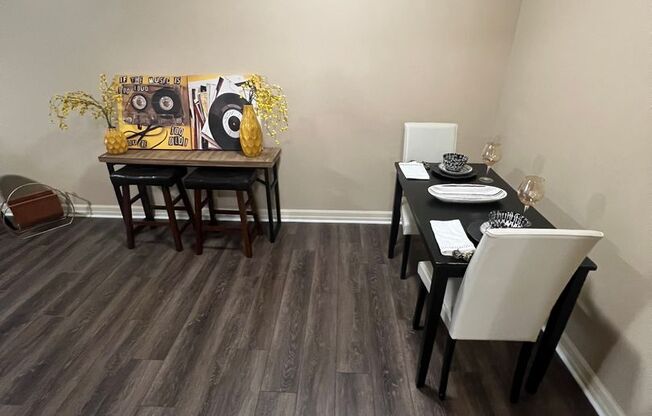 1 bed, 1 bath, 750 sqft, $1,150, Unit Unit 104