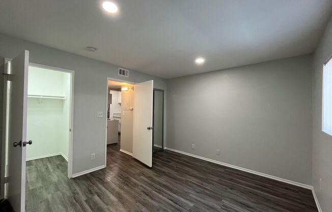2 beds, 2 baths, 1,100 sqft, $2,098, Unit 202