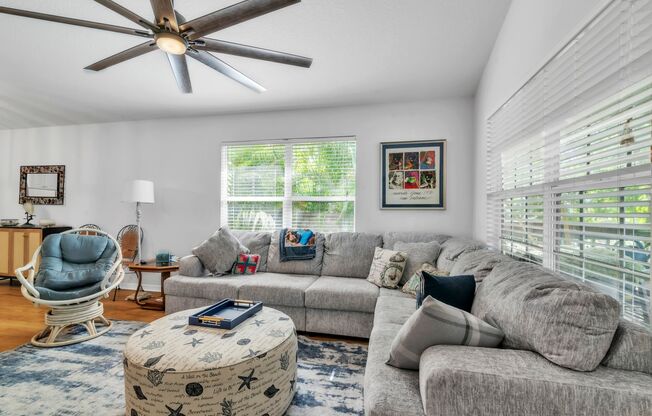 Beautiful 3-Bedroom, 2-Bathroom Home Across from Blue Jays Stadium – 406 Beltrees St, Dunedin, FL 34698