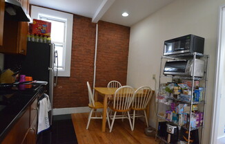 105 Peterborough St