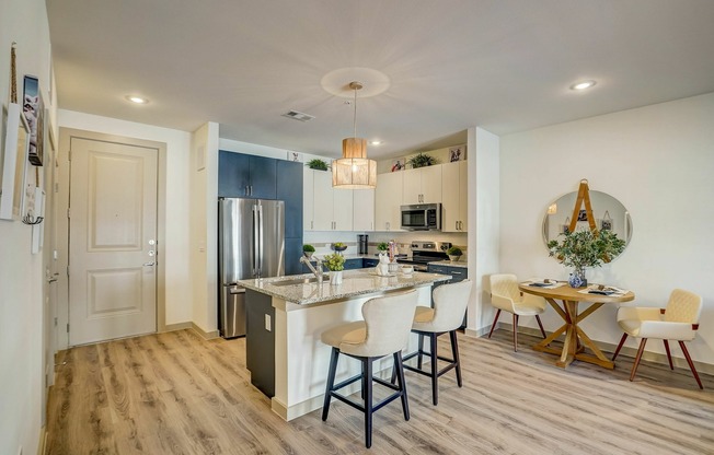 One Bedroom Kitchen