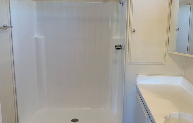 2 beds, 2 baths, 1,080 sqft, $3,499, Unit 21