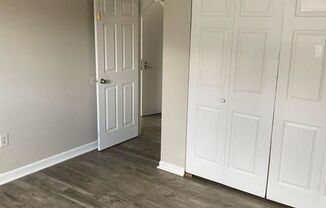 1 bed, 1 bath, 700 sqft, $1,200, Unit 307
