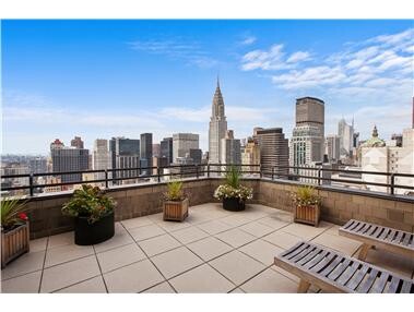 1 bed, 1.5 baths, 1,074 sqft, $6,500, Unit 10D