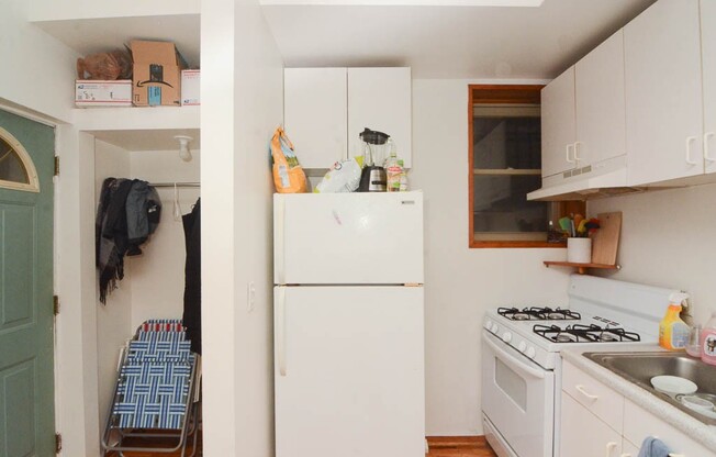 1307 GREENVIEW