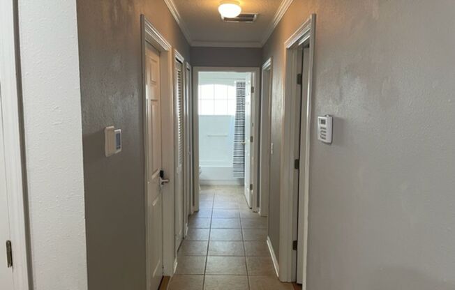 3 beds, 2 baths, $1,850, Unit Unit A