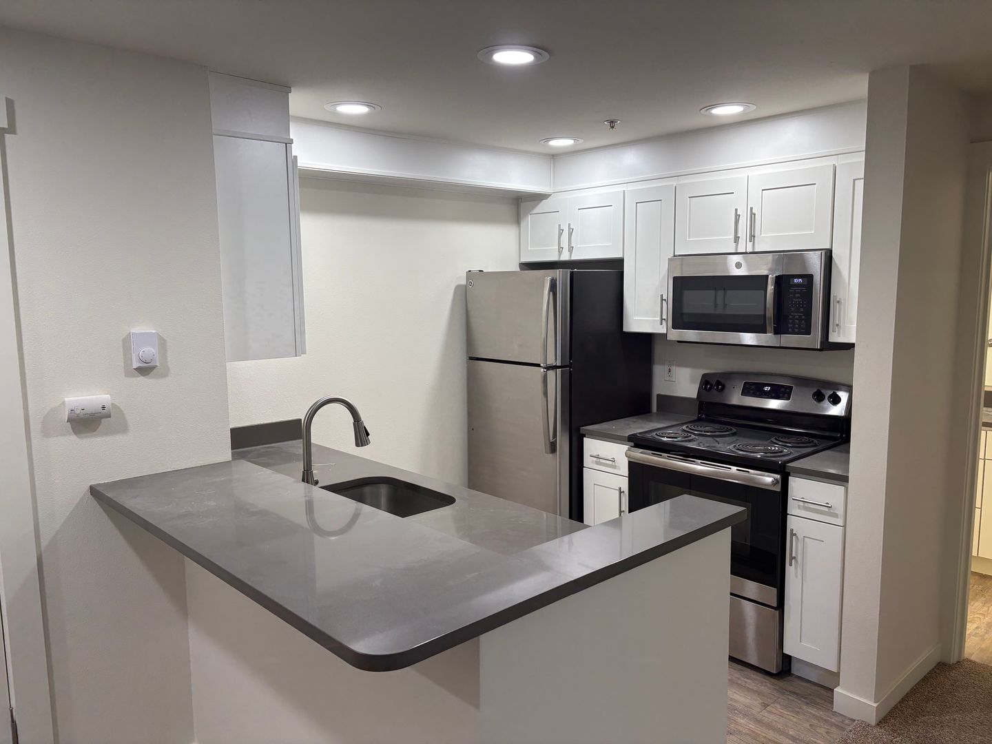 Soundview Apartments