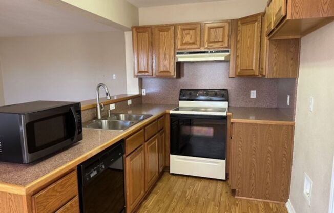 1 bed, 1 bath, $1,425, Unit UNIT # 1