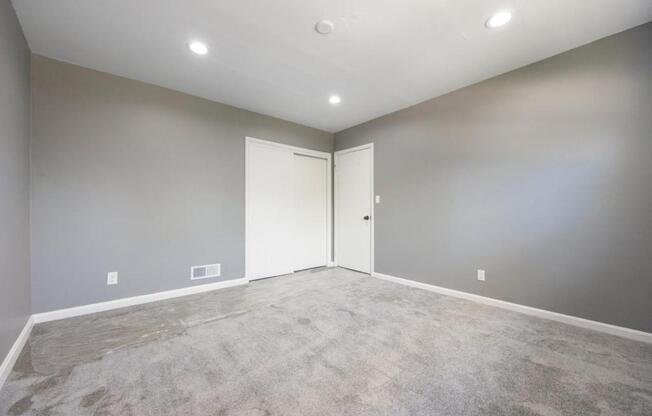 3 beds, 2 baths, 1,240 sqft, $1,850