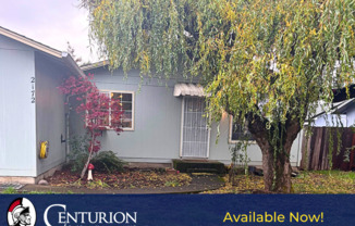 Eugene Spacious 3 Bed, 1 Bath, Single Family Home, AVAILABLE NOW!