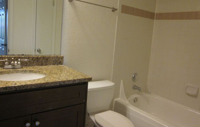 2 beds, 2 baths, $1,650, Unit # 514