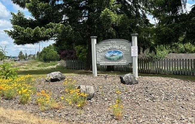 2 beds, 1 bath, $1,545, Unit 19