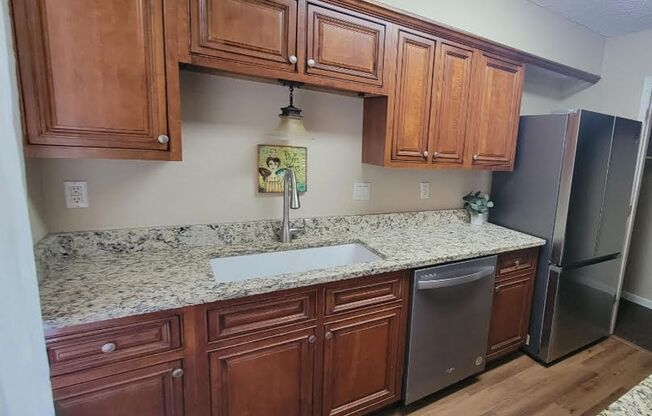 2 beds, 2 baths, $1,400