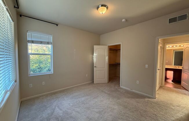 1 bed, 1 bath, $1,900, Unit #728