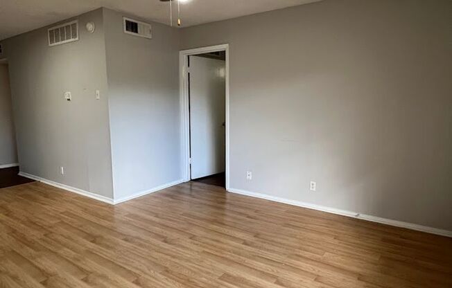 2 beds, 2 baths, 825 sqft, $1,000, Unit K734 - 311 - 205