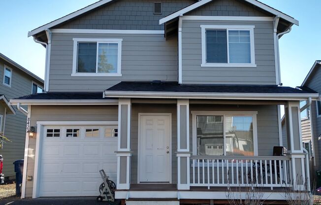 Beautiful 3 bedroom 2.5 bath Lake Stevens Home