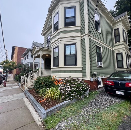 8 FRANKLIN ST