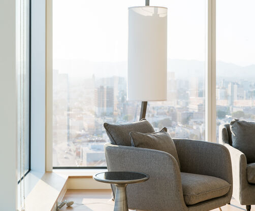 2 beds, 2.5 baths, 1,720 sqft, $6,500