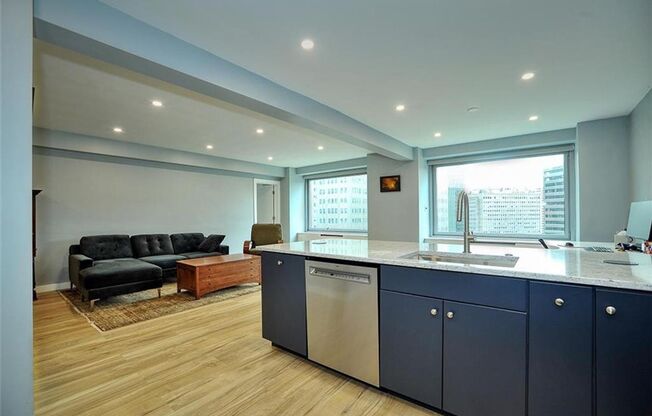 Ready Now! Stunning 12th-Floor Condo with Incredible City Views!