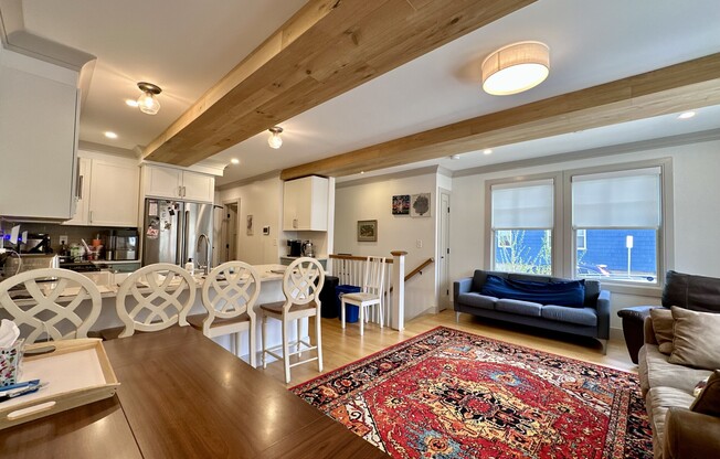 95 W WALNUT PARK